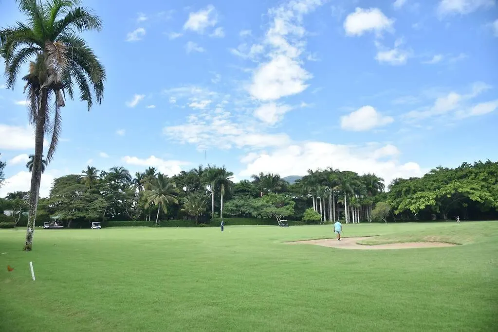 Apartamento En Playa Y Vista Al Campo De Golf 普拉塔港