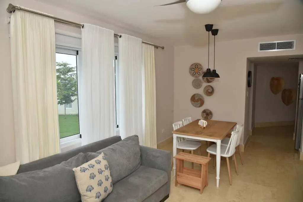 Apartamento En Playa Y Vista Al Campo De Golf 普拉塔港